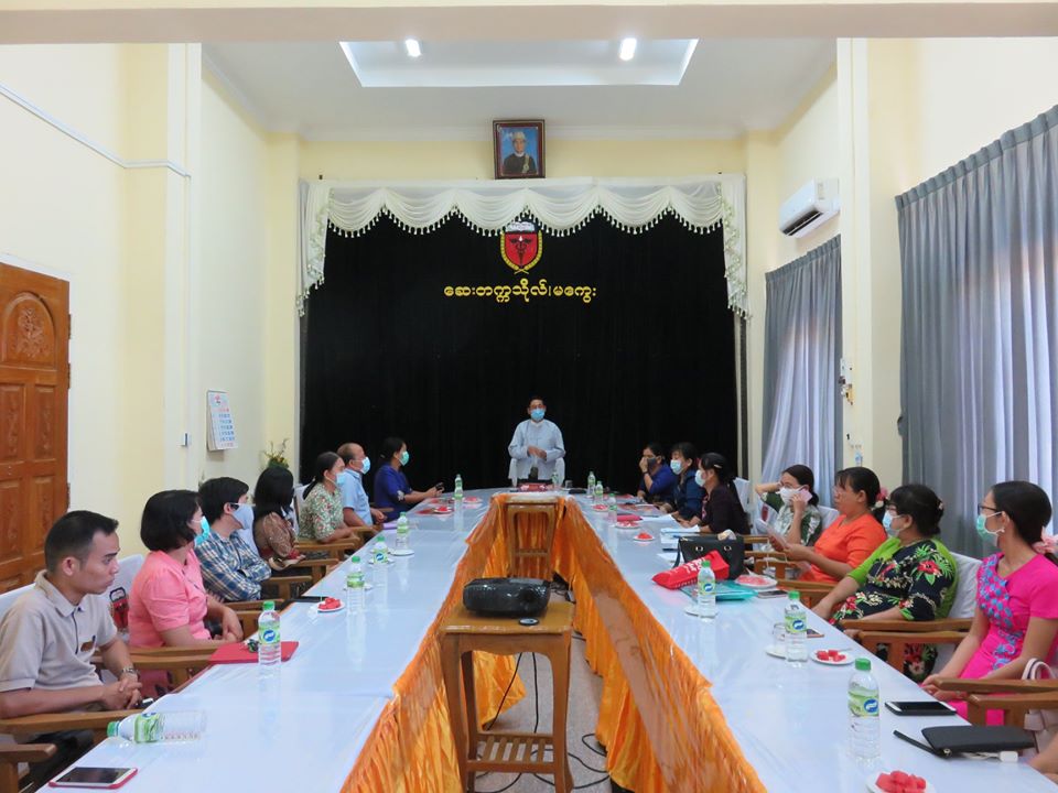 ဆေးတက္ကသိုလ်၊မကွေးတွင် ဓာတ်ခွဲကျွမ်းကျင်ဝန်ထမ်းများအား Certificate ပေးအပ်ပွဲ အခမ်းအနားကို ၂၀၂၀ ပြည့်နှစ်၊ ဇူလိုင်လ (၂၂)ရက်နေ့တွင် ကျင်းပပြုလုပ်ခဲ့ပါသည်။                                                                                                                                                                                                                                                                                                                                                                                                                                                                                                                                                                                                                                                                                                                                                                                                                                                                                                                                                                                                                                                                                        