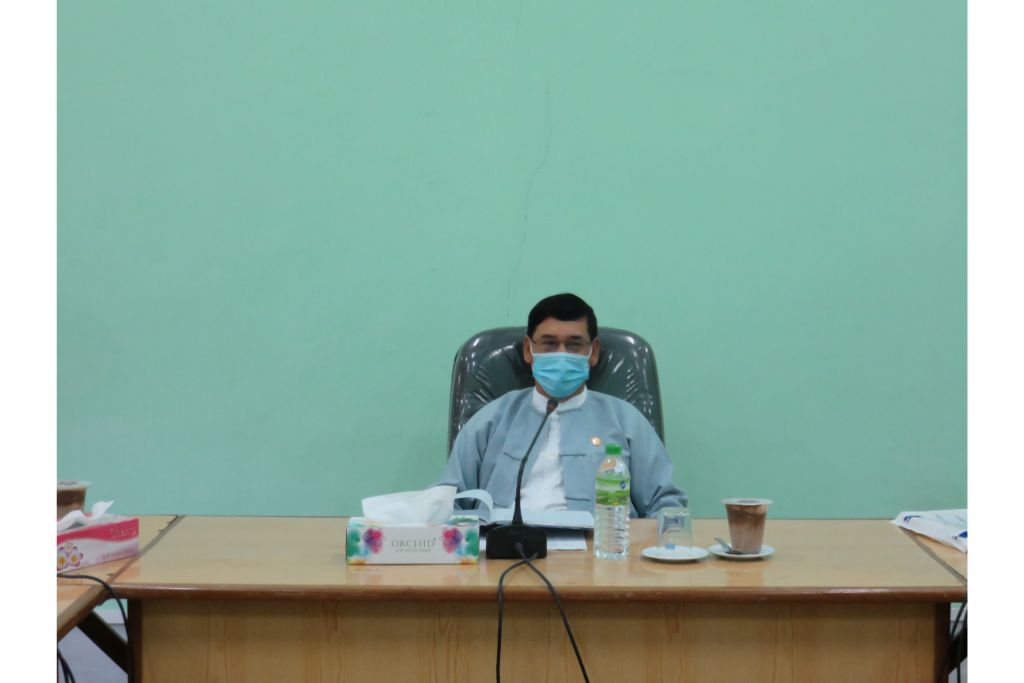၂၀၂၀ ပြည့်နှစ်၊ ဇွန်လ (၃၀) ရက်နေ့တွင် ဆေးတက္ကသိုလ်၊ မကွေး ပညာရေးအဖွဲ့၏ (၄/၂၀၂၀) အစည်းအဝေး အခမ်းအနားကို နေ့လည် (၂:၀၀)နာရီတွင် Video Conferencing Room ၌ ကျင်းပပြုလုပ်ခဲ့ပါသည်။                                                                                                                                                                                                                                                                                                                                                                                                                                                                                                                                                                                                                                                                                                                                                                                                                                                                                                                                                                                                                                                                   