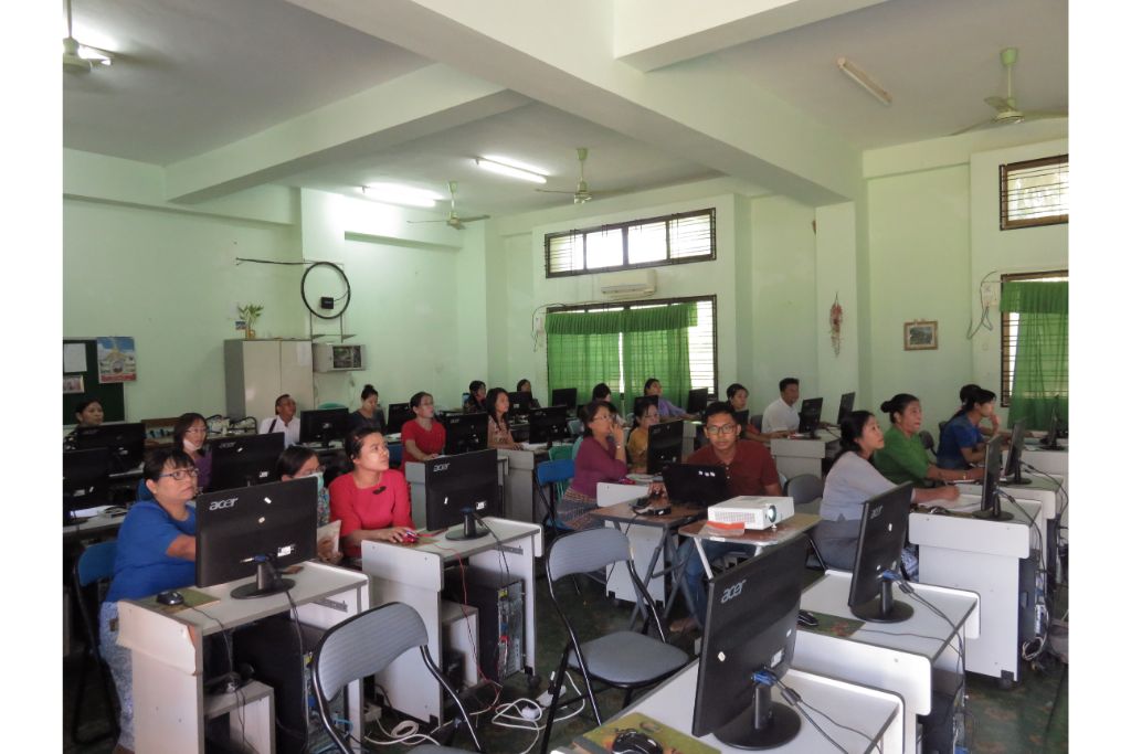 Student Management System Software အတွက် ပထမအမ်ဘီဘီအက်စ် ဆရာ/မများအား သင်တန်းပို့ခြင်း ၁၆.၇.၂၀၂၀ ရက်နေ့၊ (ကြာသပတေးနေ့)                                                                                                                                                                                                                                                                                                                                                                                                                                                                                                                                                                                                                                                                                                                                                                                                                                                                                                                                                                                                                                                                                                                          